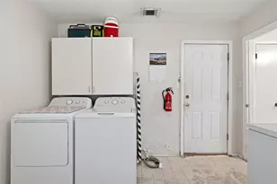 912 W Elizabeth Dr, Robinson, TX 76706 - Photo 13
