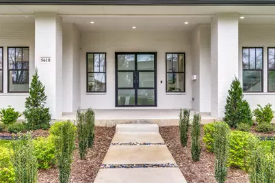 5618 Goodwin Avenue, Dallas, TX 75206 - Photo 1