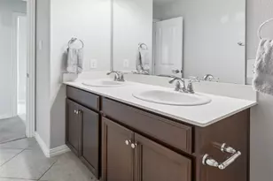 1374 Sandhurst Dr, Roanoke, TX 76262 - Photo 29