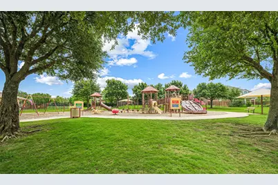 1374 Sandhurst Drive, Roanoke, TX 76262 - Photo 35