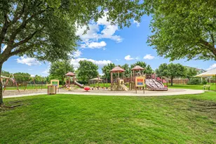 1374 Sandhurst Dr, Roanoke, TX 76262 - Photo 35