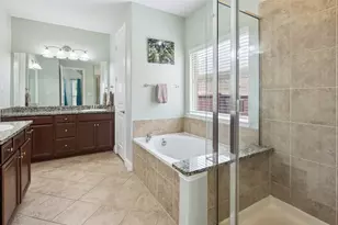 1374 Sandhurst Dr, Roanoke, TX 76262 - Photo 39
