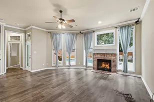 1109 Brook Arbor Dr, Mansfield, TX 76063 - Photo 7