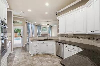 1109 Brook Arbor Drive, Mansfield, TX 76063 - Photo 11