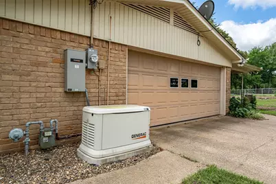 18448 County Road 138, Flint, TX 75762 - Photo 3
