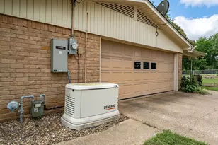 18448 County Rd 138, Flint, TX 75762 - Photo 3