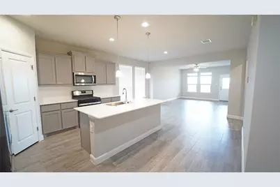 2401 Goodnight Ranch, Weatherford, TX 76087 - Photo 5