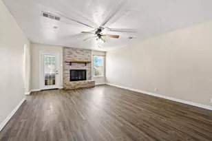 2715 Regal Dr, Denison, TX 75020 - Photo 5