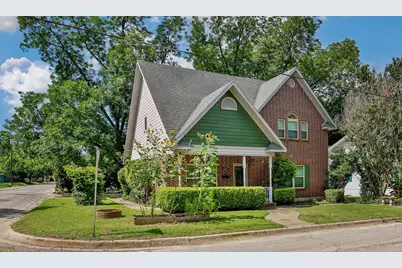 226 Gordon Street, Gainesville, TX 76240 - Photo 5