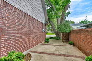 226 Gordon St, Gainesville, TX 76240 - Photo 37