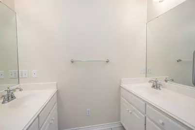 226 Gordon Street, Gainesville, TX 76240 - Photo 21