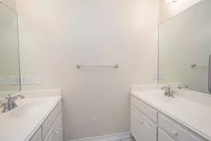 226 Gordon St, Gainesville, TX 76240 - Photo 21