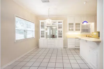 226 Gordon Street, Gainesville, TX 76240 - Photo 11