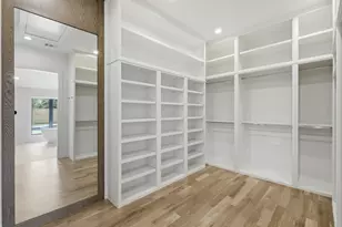 10254 Epping Ln, Dallas, TX 75229 - Photo 13