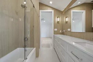 10254 Epping Ln, Dallas, TX 75229 - Photo 17