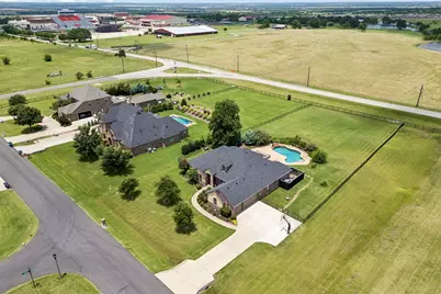 1860 Lariat Trail, Celina, TX 75009 - Photo 31