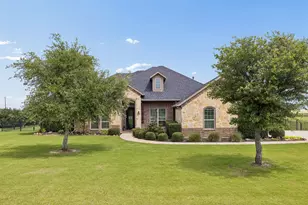 1860 Lariat Trail, Celina, TX 75009 - Photo 1