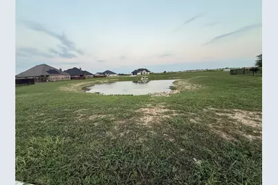 1802 Golden Meadow Court, Cleburne, TX 76033 - Photo 37
