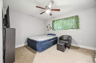 1810 Waterwood Dr, Arlington, TX 76012 - Photo 11