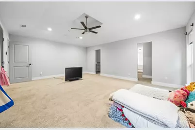 1810 Waterwood Drive, Arlington, TX 76012 - Photo 13