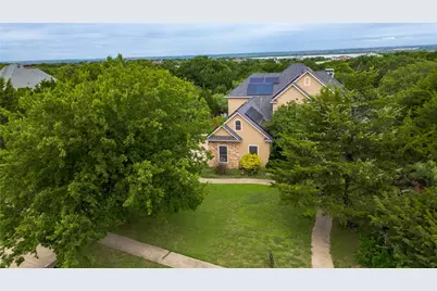 2785 S Lakeview Drive, Cedar Hill, TX 75104 - Photo 1