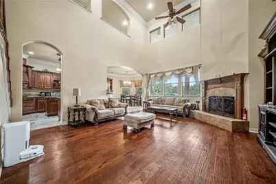 2785 S Lakeview Drive, Cedar Hill, TX 75104 - Photo 9