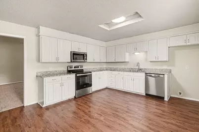 1405 Trammell Drive, Benbrook, TX 76126 - Photo 5