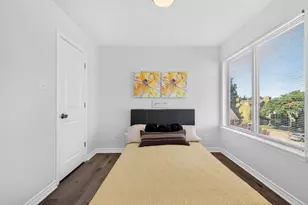 9829 Walnut St, Dallas, TX 75243 - Photo 23