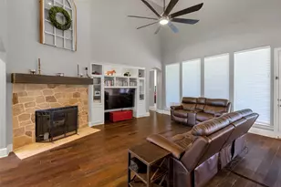 8406 Bridgewater Dr, Rowlett, TX 75088 - Photo 11
