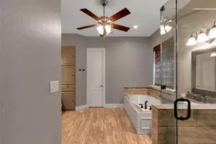 8406 Bridgewater Dr, Rowlett, TX 75088 - Photo 17
