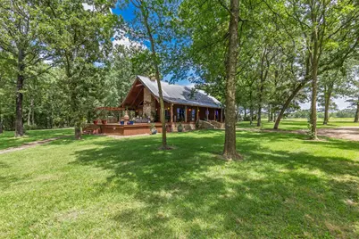 609 County Road 2421, Como, TX 75431 - Photo 5
