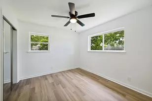 1112 Karla Dr, Hurst, TX 76053 - Photo 9