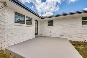 1112 Karla Dr, Hurst, TX 76053 - Photo 25