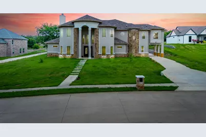 3124 Koscher Drive, Grand Prairie, TX 75104 - Photo 1