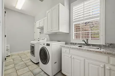 195 Chaucer Court, Coppell, TX 75019 - Photo 17