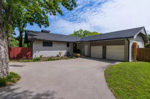 205 Timberlake Dr, Azle, TX 76020 - Photo 1