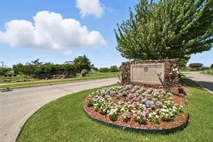 2404 Sabine Cir, Royse City, TX 75189 - Photo 31
