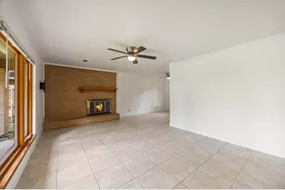 1305 Atlanta Drive, Irving, TX 75062 - Photo 33