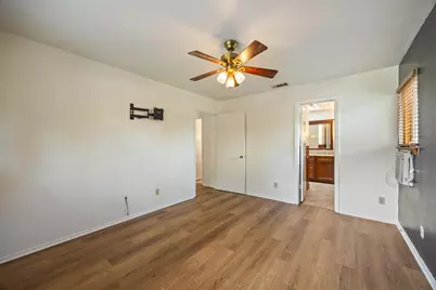 1305 Atlanta Drive, Irving, TX 75062 - Photo 19
