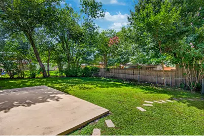 2718 Ridgewood Street, Irving, TX 75062 - Photo 21