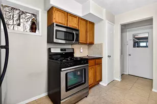 2718 Ridgewood St, Irving, TX 75062 - Photo 13