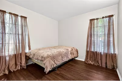 2718 Ridgewood Street, Irving, TX 75062 - Photo 15