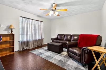 2718 Ridgewood Street, Irving, TX 75062 - Photo 5
