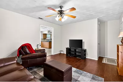 2718 Ridgewood Street, Irving, TX 75062 - Photo 7