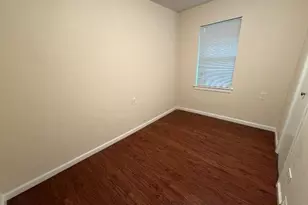 1218 N Center St, Arlington, TX 76011 - Photo 9