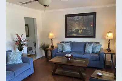1218 N Center Street, Arlington, TX 76011 - Photo 3