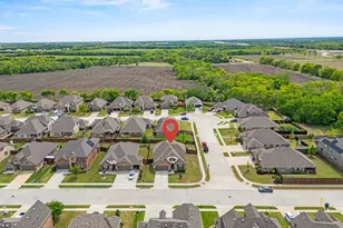 317 Thompson Dr, Van Alstyne, TX 75495 - Photo 29