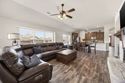317 Thompson Drive, Van Alstyne, TX 75495 - Photo 11
