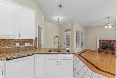 1601 Shadywood Lane, Flower Mound, TX 75028 - Photo 11