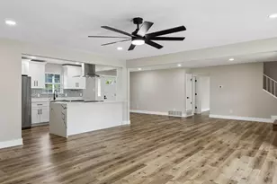8635 Strathmore Dr, Dallas, TX 75238 - Photo 7